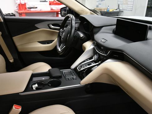 Used 2024 Acura TLX w/ Technology Package image 28