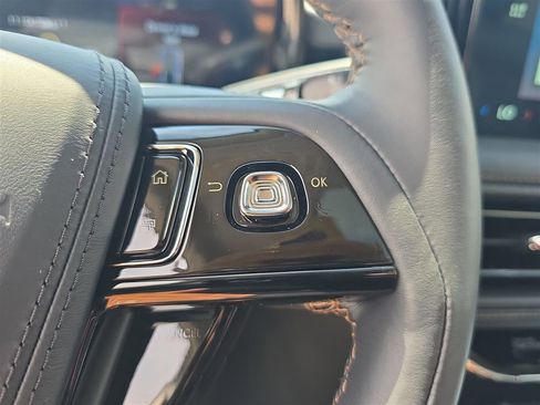 New 2025 Lincoln Aviator 2WD w/ Equipment Group 101A image 27