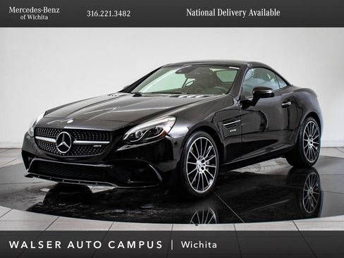Used 2017 Mercedes-Benz SLC 43 AMG image 1