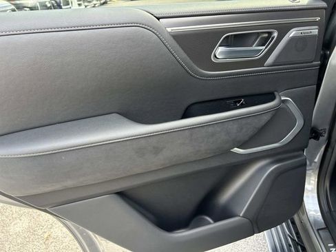 New 2026 INFINITI QX80 Luxe RWD image 23