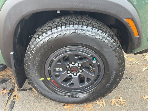 New 2026 Nissan Frontier PRO-4X w/ Pro Premium Package image 9