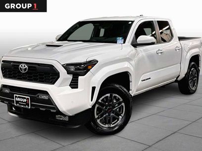 Used 2024 Toyota Tacoma TRD Sport w/ TRD Sport Upgrade Package