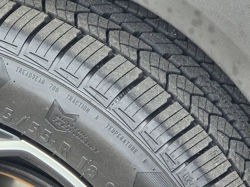 Certified 2023 Chevrolet TrailBlazer RS FWD image 28
