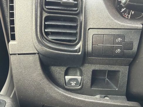 Used 2023 RAM ProMaster 2500 FWD image 15