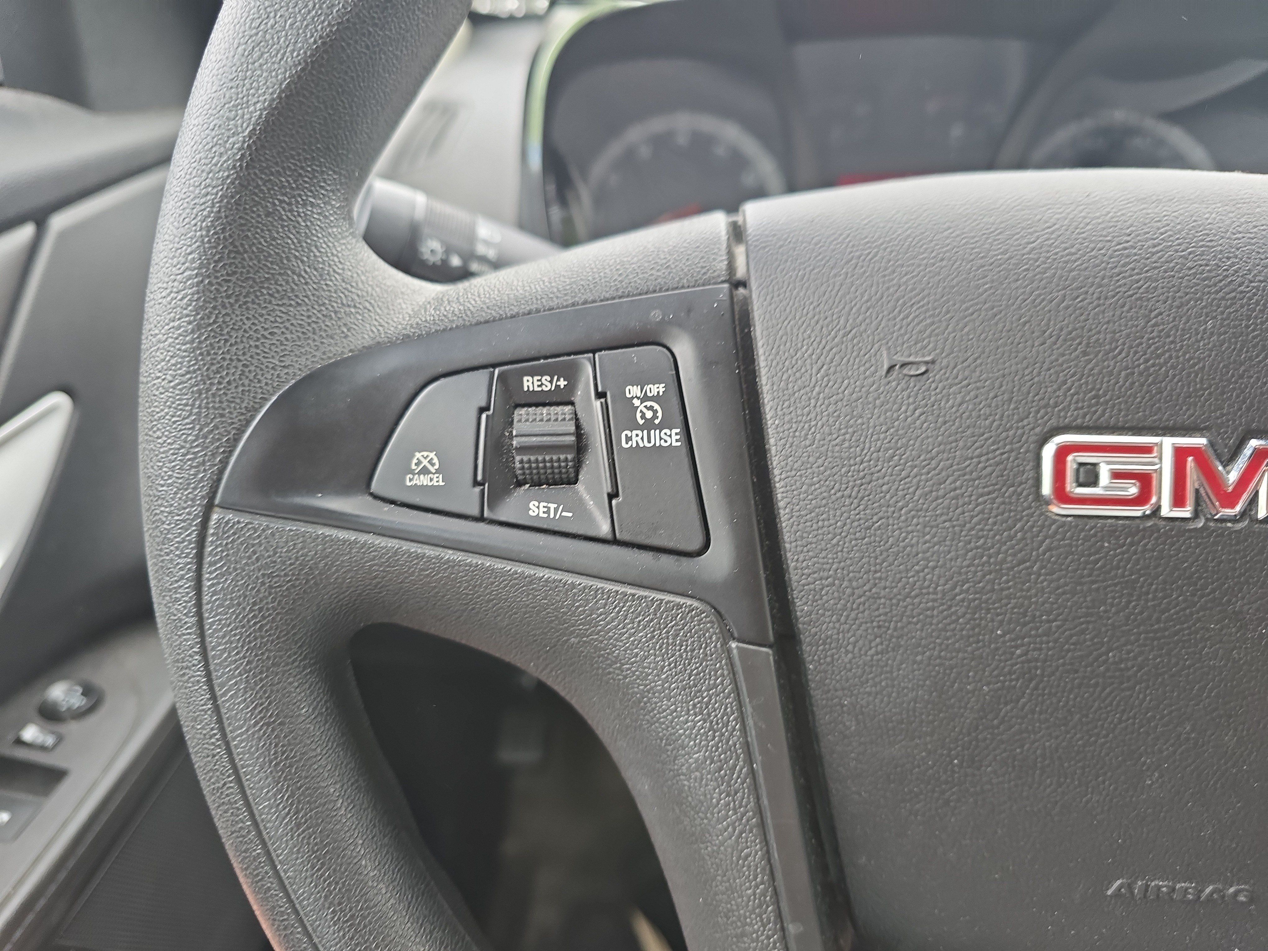 Used 2017 GMC Terrain SLE AWD/4WD image 14