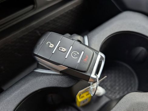 Used 2022 RAM 1500 Big Horn image 2