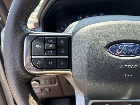 Used 2025 Ford F150 King Ranch AWD/4WD image 24