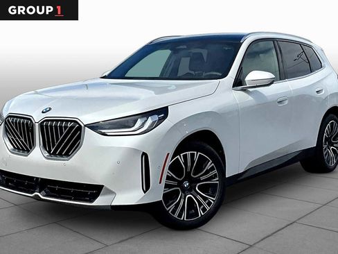 Certified 2025 BMW X3 xDrive30 AWD/4WD image 1