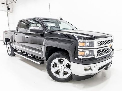 Used 2015 Chevrolet Silverado 1500 LTZ w/ Texas Edition, 1LZ Trim RWD image 11