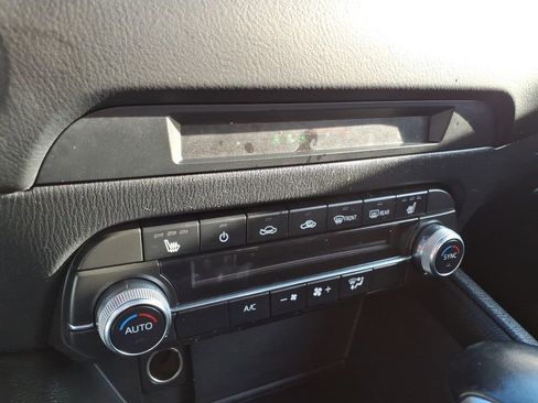 Used 2021 MAZDA CX-5 Touring image 10