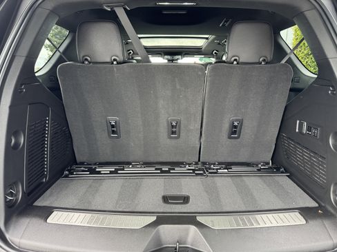 Used 2023 Chevrolet Tahoe Z71 w/ Z71 Off-Road Package image 20