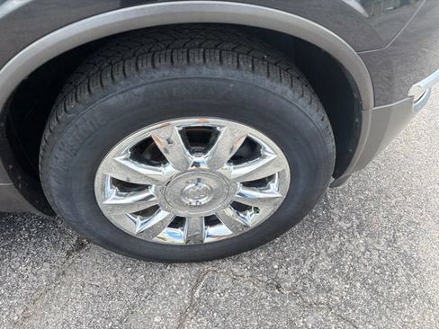 Used 2012 Buick Enclave Leather FWD image 12