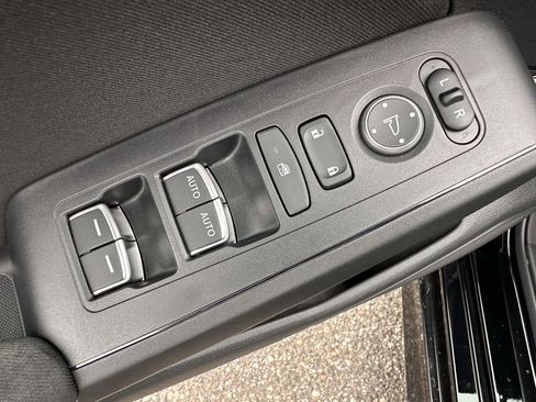 Used 2023 Honda Civic Sport image 10