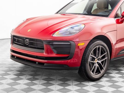 New 2026 Porsche Macan image 35