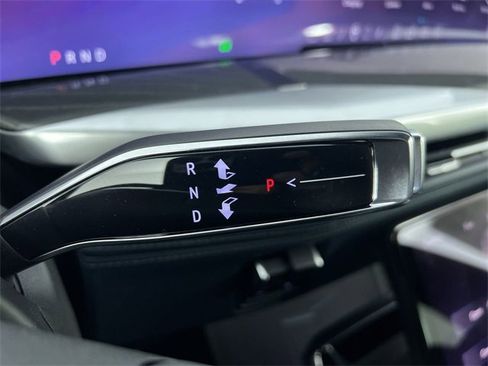 Used 2025 Cadillac Escalade IQ Sport 2 image 16