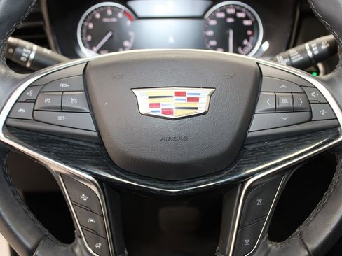 Used 2024 Cadillac XT5 Premium Luxury image 29