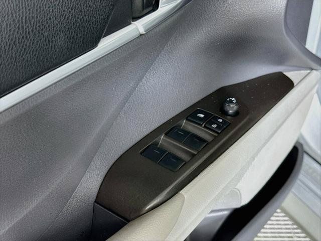 Certified 2022 Toyota Camry LE FWD image 19