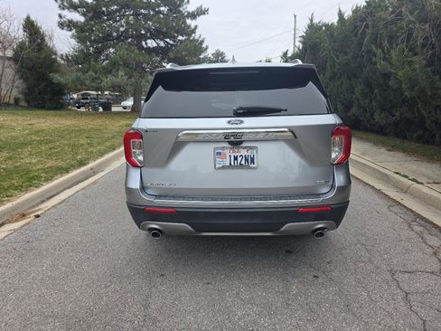 Used 2020 Ford Explorer Limited image 7