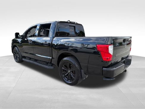 Used 2023 Nissan Titan SV w/ SV Convenience Package RWD image 5