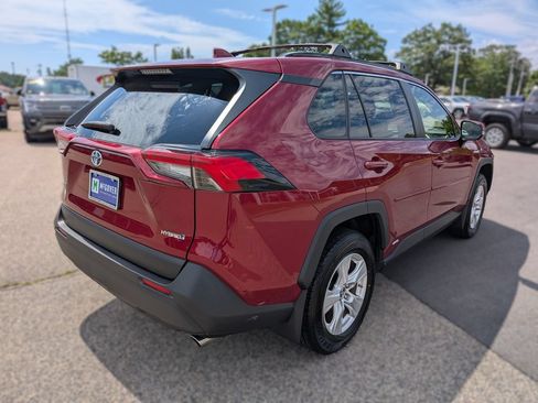 Used 2020 Toyota RAV4 Limited AWD/4WD image 5