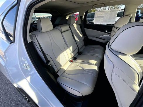 New 2026 Acura RDX SH-AWD w/ Advance Package image 7