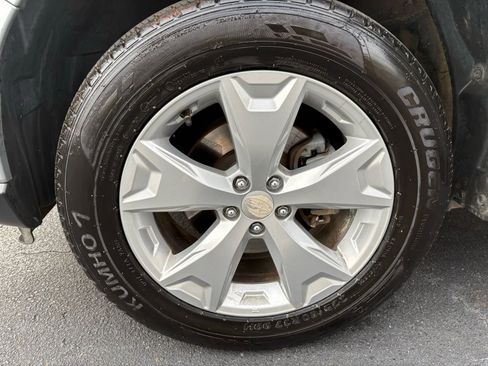 Used 2016 Subaru Forester 2.5i Premium w/ All-Weather Package image 22