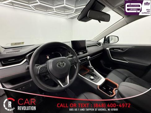 Used 2024 Toyota RAV4 Adventure image 17