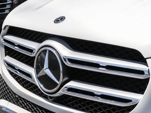 Used 2020 Mercedes-Benz GLE 350 image 3