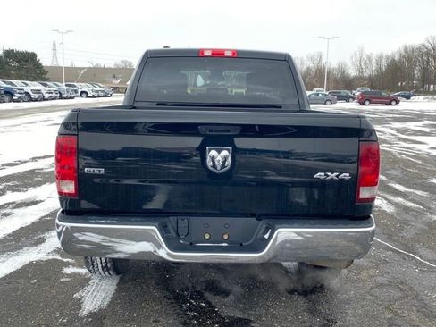 Used 2022 RAM 1500 Classic SLT image 4