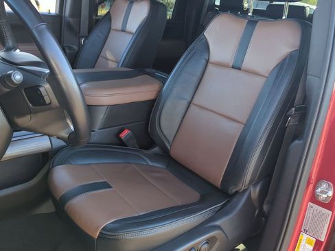 Used 2023 Chevrolet Silverado 2500 High Country w/ Technology Package image 20