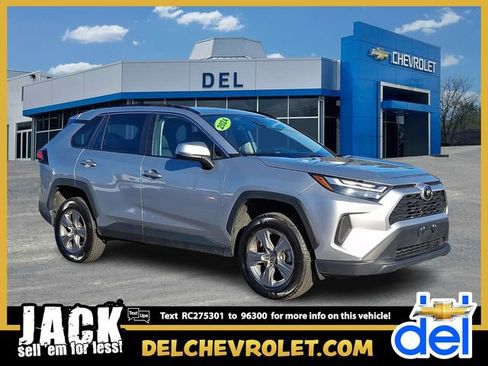 Used 2024 Toyota RAV4 XLE image 1