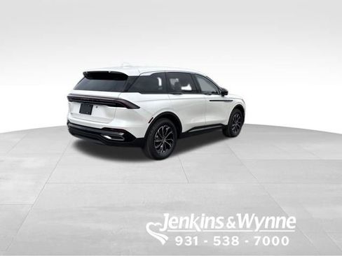 New 2026 Lincoln Nautilus Premier image 3