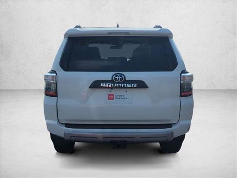 Certified 2024 Toyota 4Runner TRD Off-Road image 7