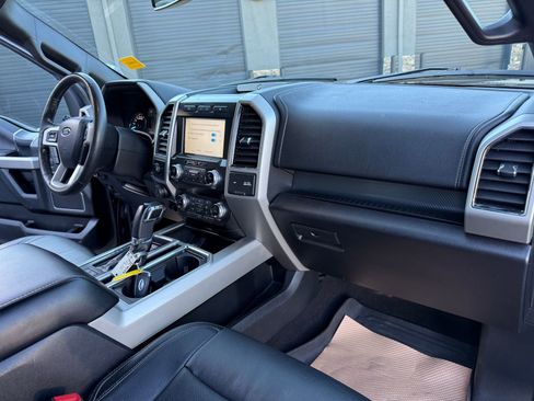 Used 2020 Ford F150 Lariat w/ Equipment Group 502A Luxury image 14