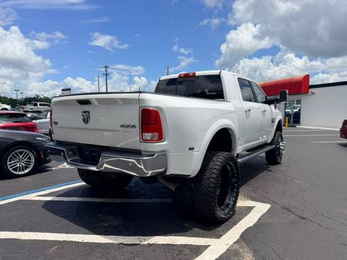 Used 2017 RAM 3500 Laramie w/ Convenience Group AWD/4WD image 7