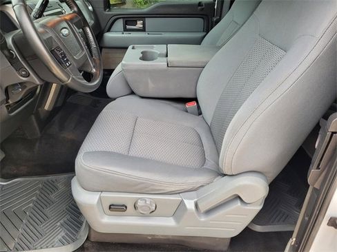 Used 2014 Ford F150 XLT w/ XLT Chrome Package image 14