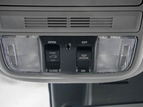 Used 2022 Honda Pilot Special Edition image 28