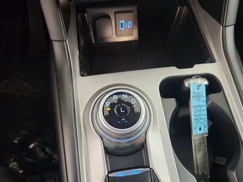 Certified 2023 Ford Explorer XLT AWD/4WD image 27
