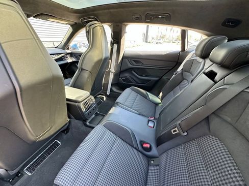 Used 2025 Porsche Taycan 4S image 35