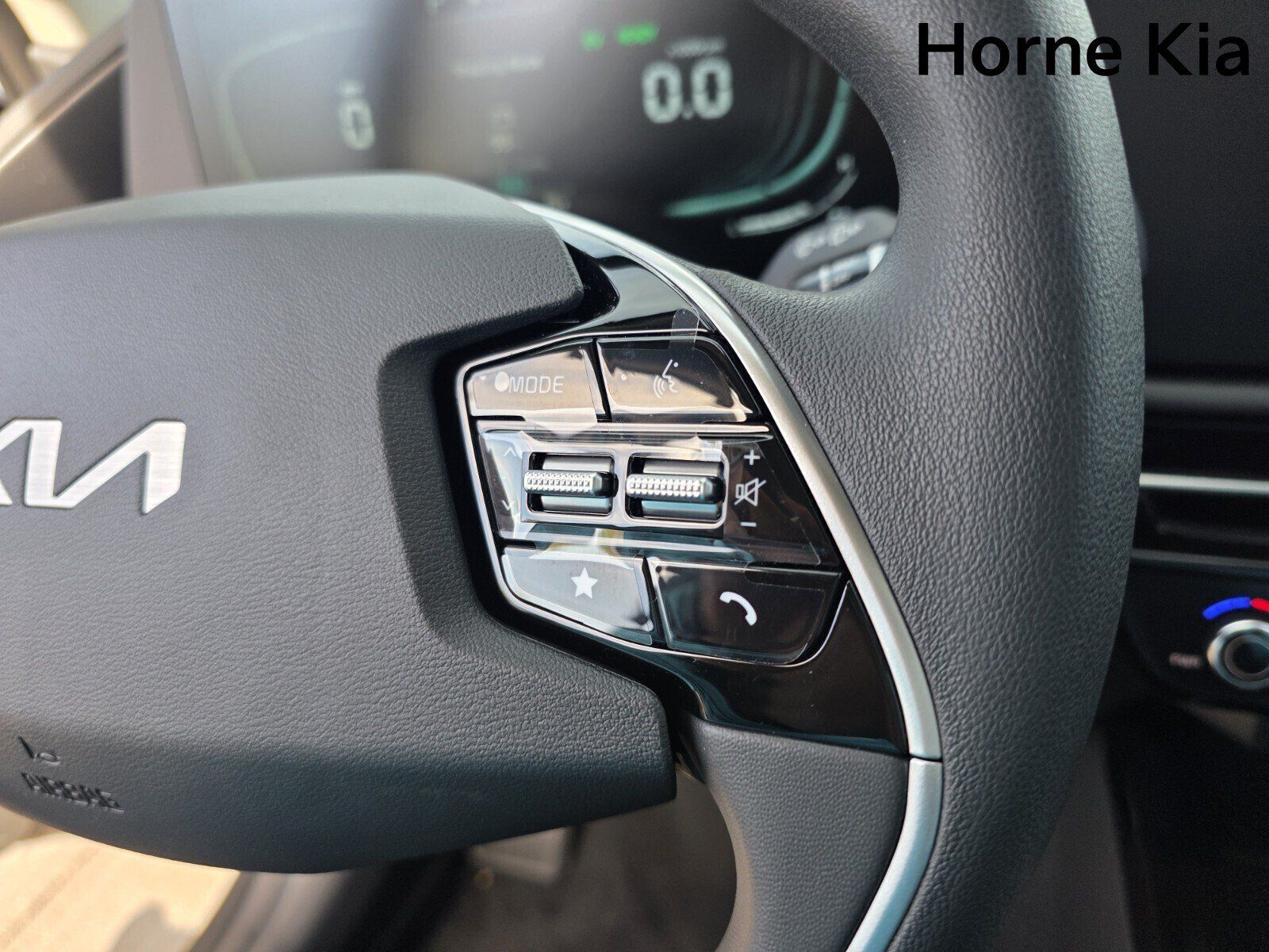New 2026 Kia Niro LX FWD image 21