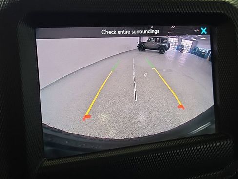 Used 2022 Jeep Wrangler Willys image 21