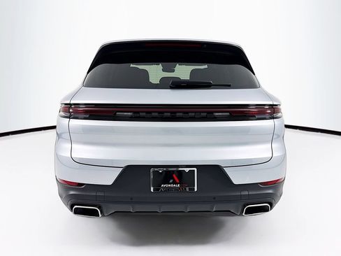New 2026 Porsche Cayenne AWD/4WD image 10