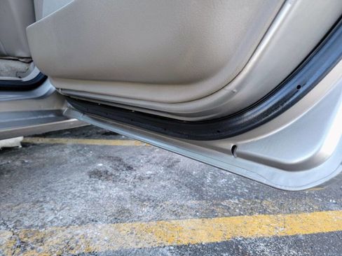 Used 2002 Buick Regal LS w/ LS Premium Pkg image 35