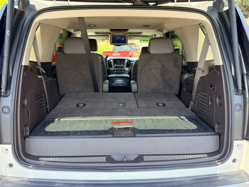 Used 2015 GMC Yukon Denali w/ Open Road Package AWD/4WD image 11