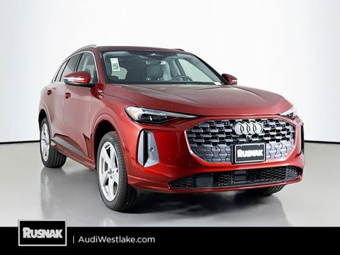 New 2025 Audi Q5 Premium Plus image 1