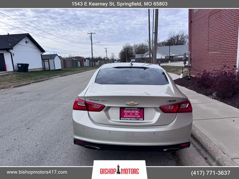 Used 2016 Chevrolet Malibu Premier w/ Driver Confidence Package image 4