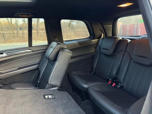 Used 2017 Mercedes-Benz GLS 450 4MATIC image 13