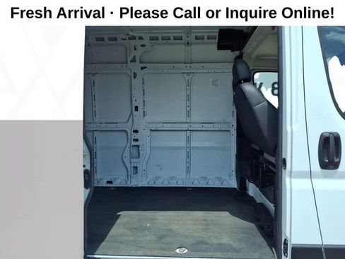 Used 2025 RAM ProMaster 2500 w/ Convenience Group FWD image 22