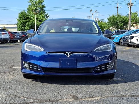 Used 2017 Tesla Model S 90D AWD/4WD image 2