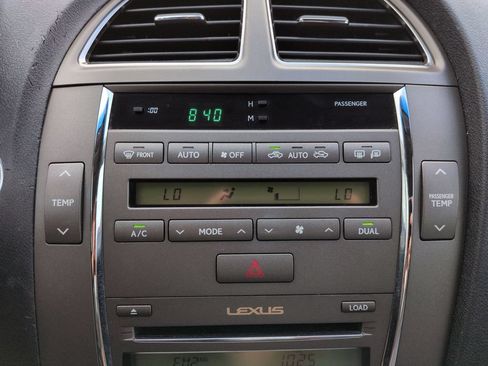 Used 2011 Lexus ES 350 FWD image 19